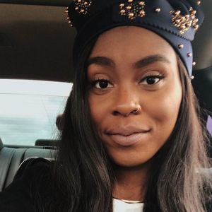 Meet your Posher, Fleurette